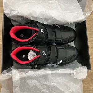 Peloton cycling shoes Sz 44